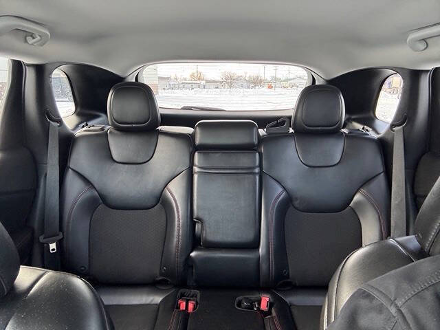 2019 Jeep Cherokee Trailhawk - Photo 16