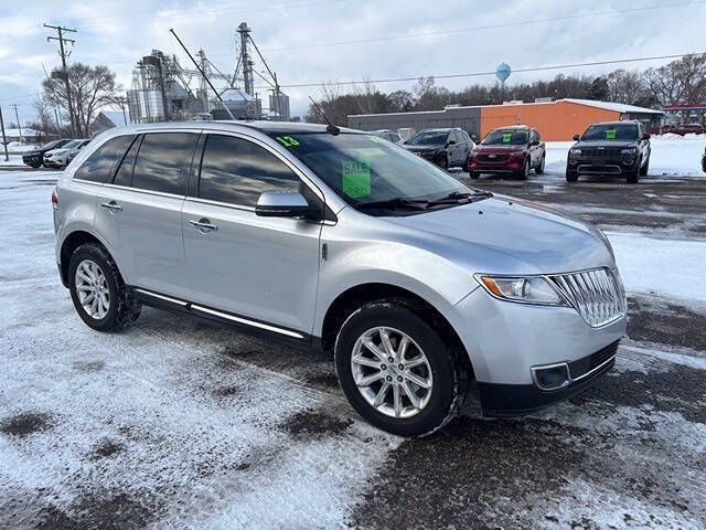 Used 2013 Lincoln MKX Base with VIN 2LMDJ8JKXDBL48325 for sale in Pigeon, MI