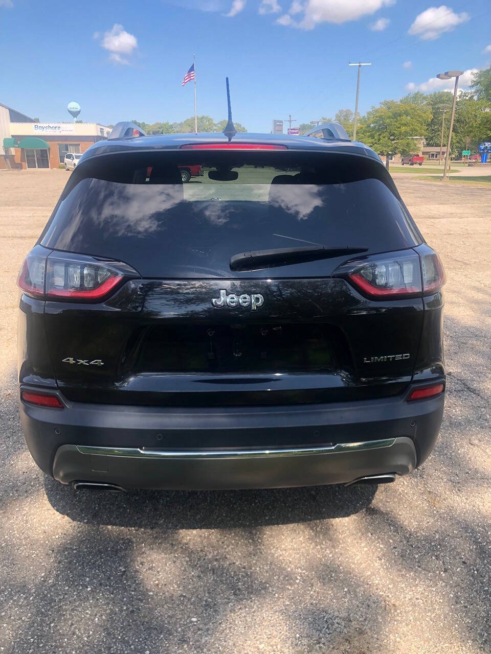 2019 Jeep Cherokee Limited photo 3