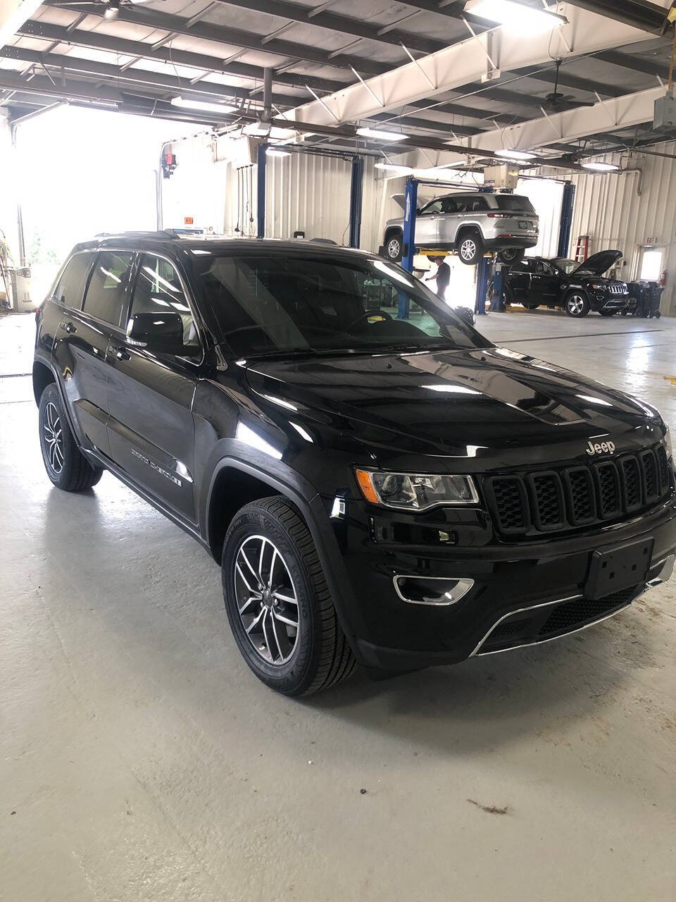 2019 Jeep Grand Cherokee Limited 4x4 4dr SUV
