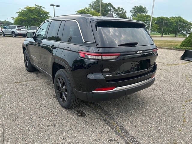2023 Jeep Grand Cherokee Limited - Photo 6