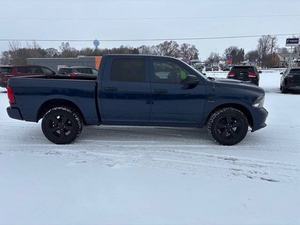Used 2019 Ram 1500 Classic Express 4x4 4dr Crew Cab 5.5 ft. SB Pickup Pickup Truck