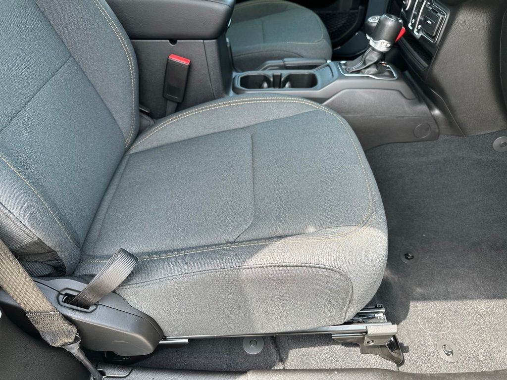 2026 Jeep Wrangler 2-Door Sport - Photo 12