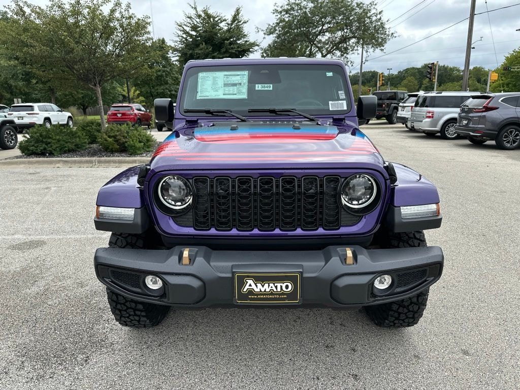 New 2026 Jeep Gladiator REWIND 4X4 Pickup