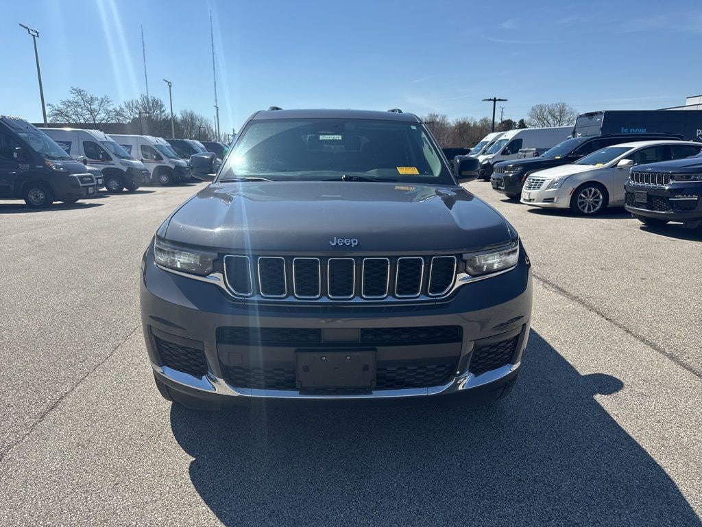 Used 2023 Jeep Grand Cherokee L Laredo SUV