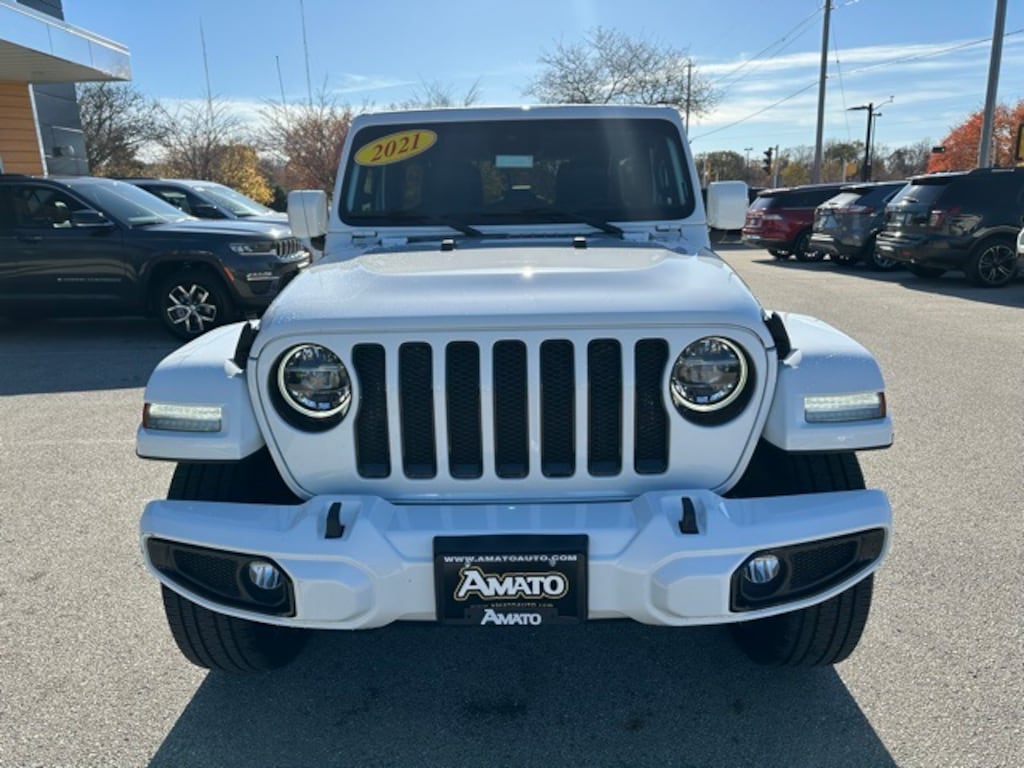 Used 2021 Jeep Wrangler Unlimited Sahara High Altitude SUV