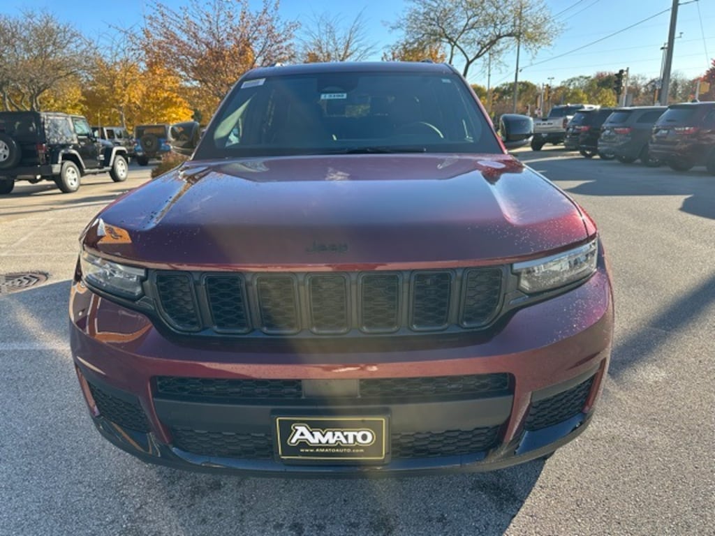 New 2025 Jeep Grand Cherokee L ALTITUDE X 4X4 Sport Utility