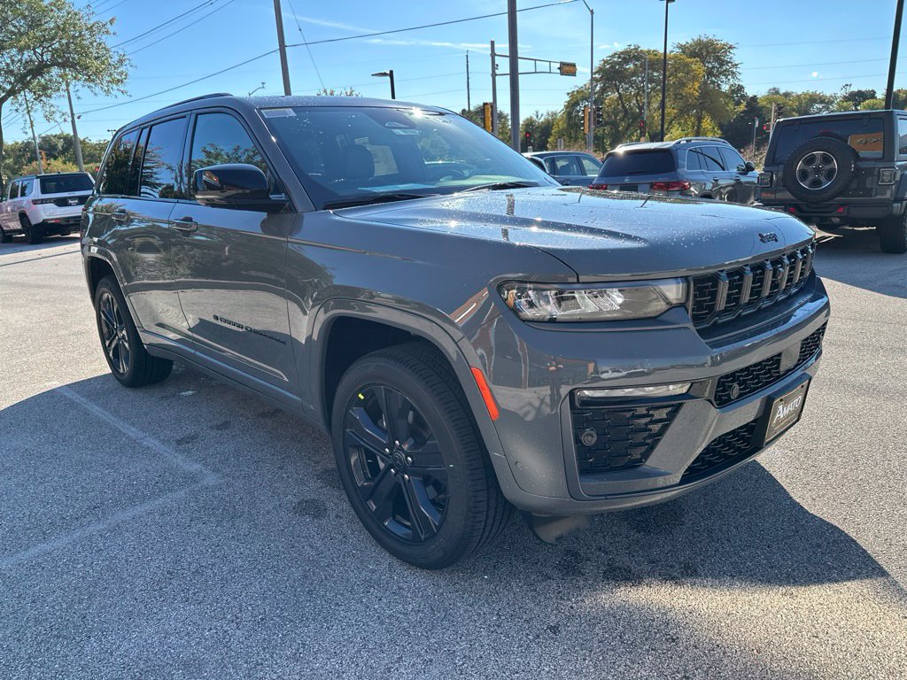 New 2027 Jeep Grand Cherokee 2 Row LIMITED 4X4 Sport Utility