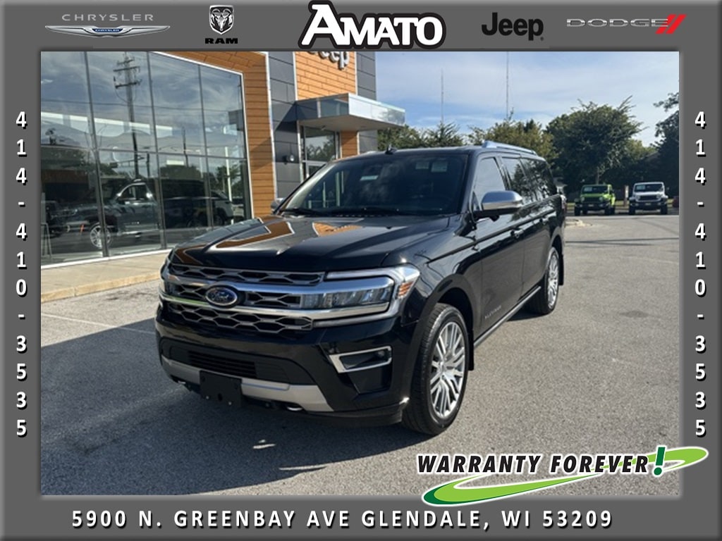 2022 Ford Expedition MAX Platinum's photo