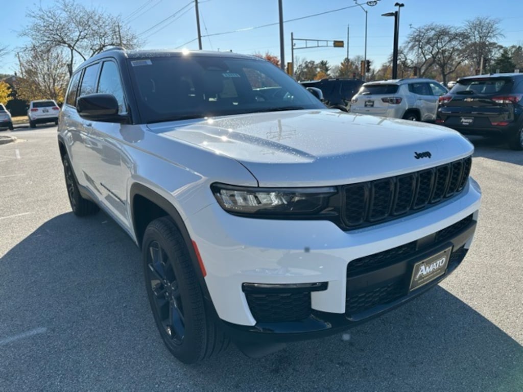 New 2025 Jeep Grand Cherokee L LIMITED 4X4 Sport Utility
