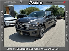 2026 Ram 1500 LARAMIE CREW CAB 4X4 5'7 BOX Pickup