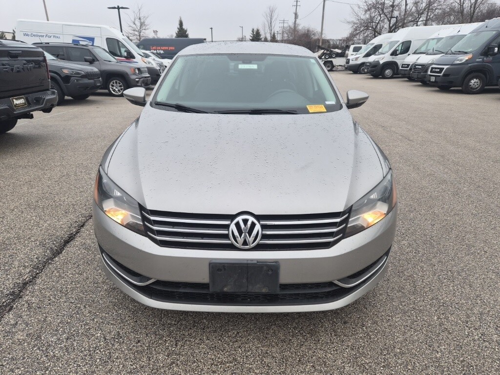 Used 2012 Volkswagen Passat 2.5 SE Sedan
