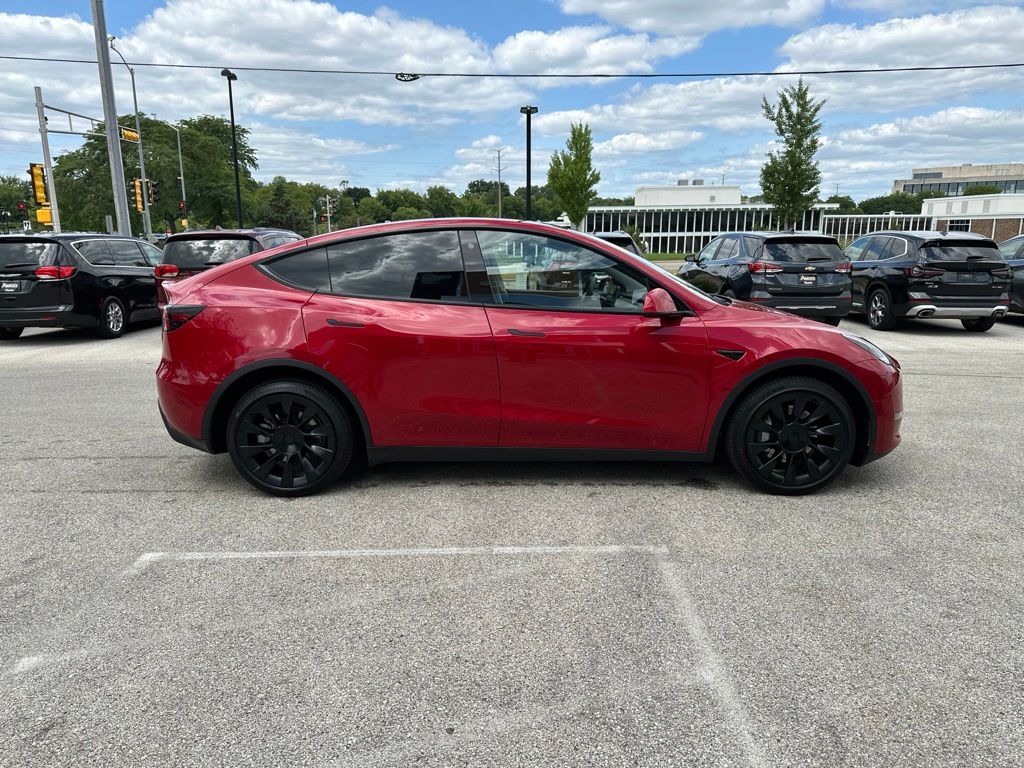 2022 Tesla Model Y Long Range - Photo 6