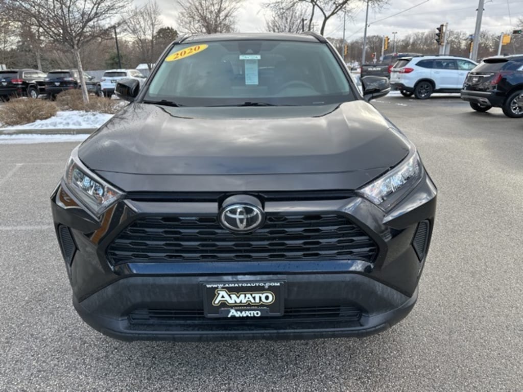 Used 2020 Toyota RAV4 LE SUV