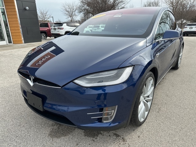 Used 2017 Tesla Model X 75D with VIN 5YJXCDE25HF053569 for sale in Glendale, WI