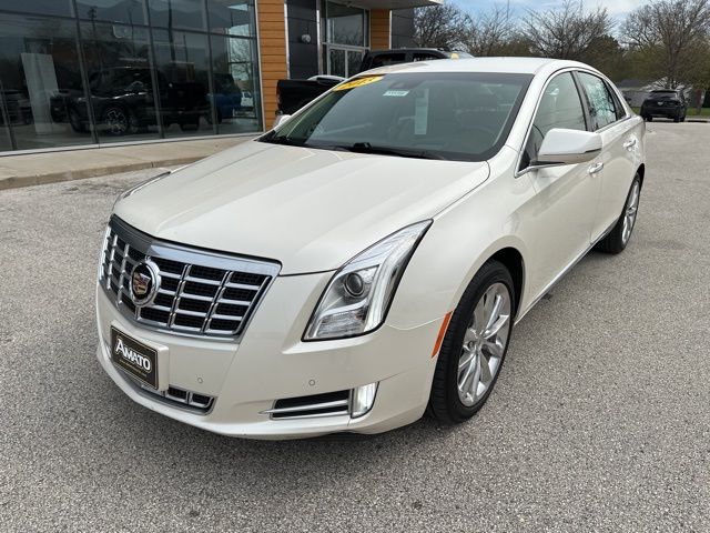 Used 2013 Cadillac XTS Premium Collection with VIN 2G61S5S3XD9187748 for sale in Milwaukee, WI