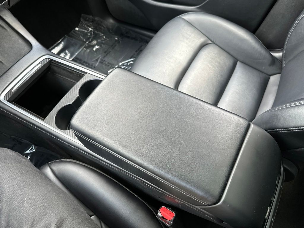 2022 Tesla Model Y Long Range - Photo 28
