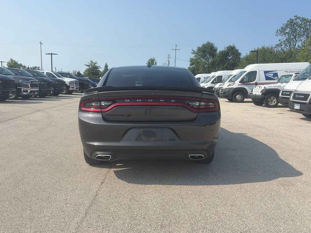 Used 2019 Dodge Charger SXT Sedan