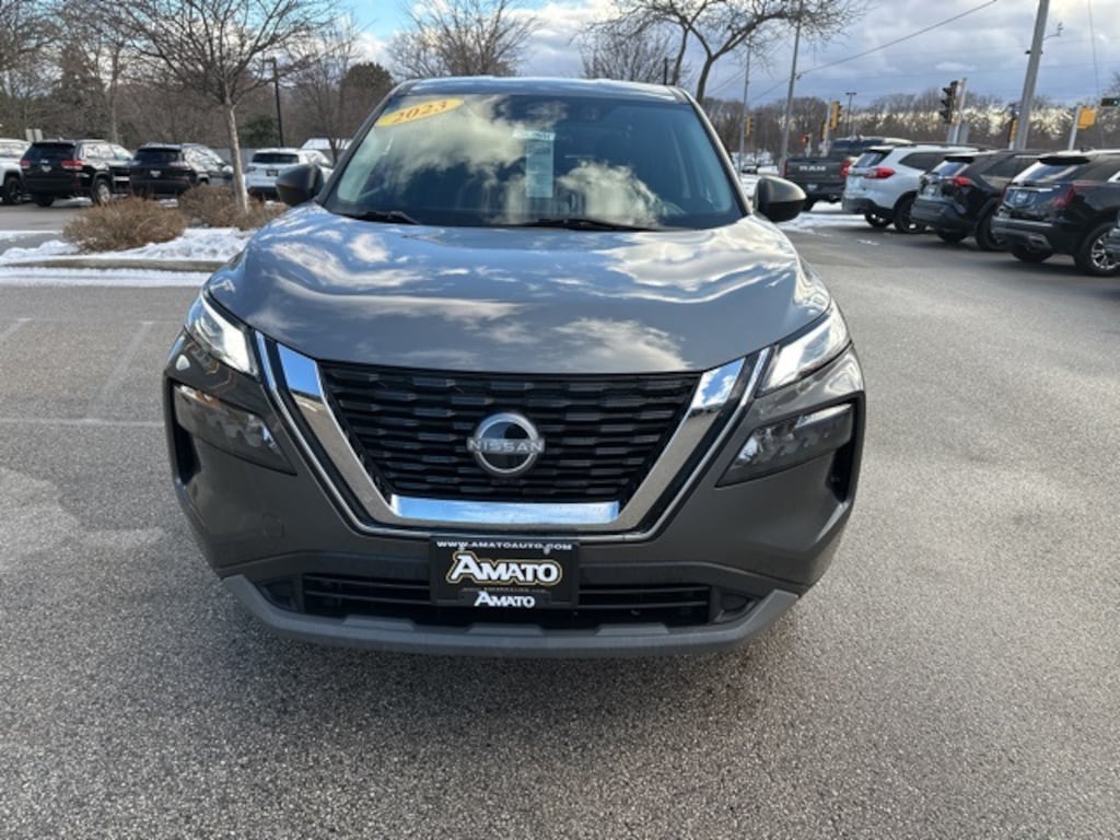 Used 2023 Nissan Rogue S SUV