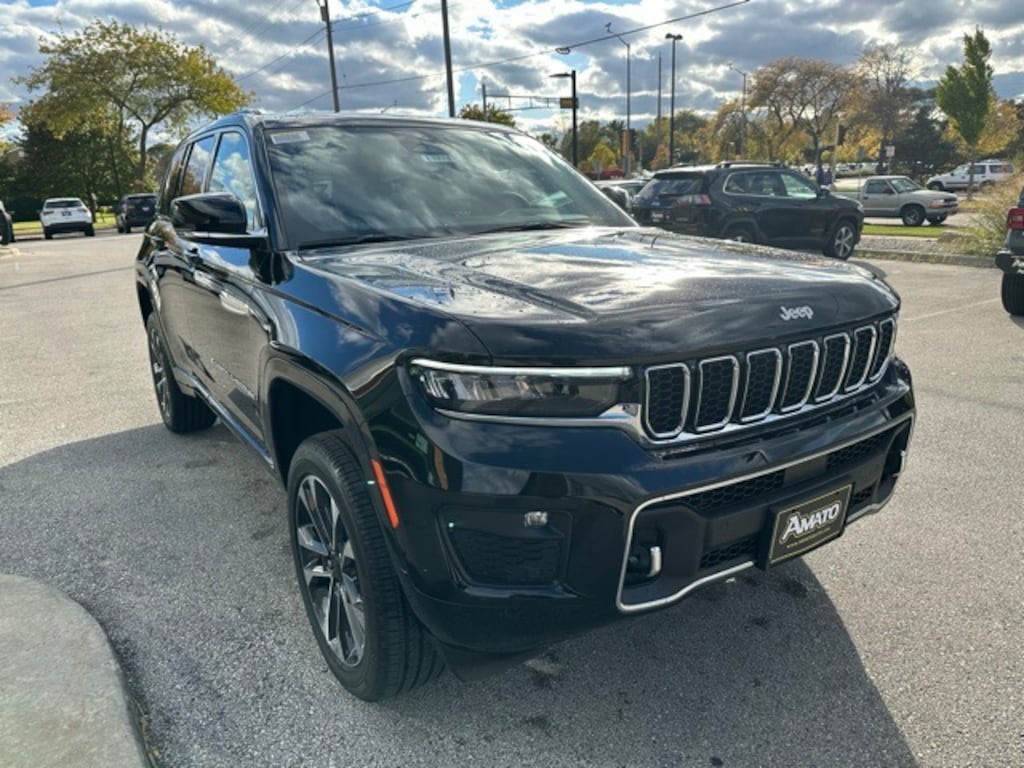New 2025 Jeep Grand Cherokee OVERLAND 4X4 Sport Utility