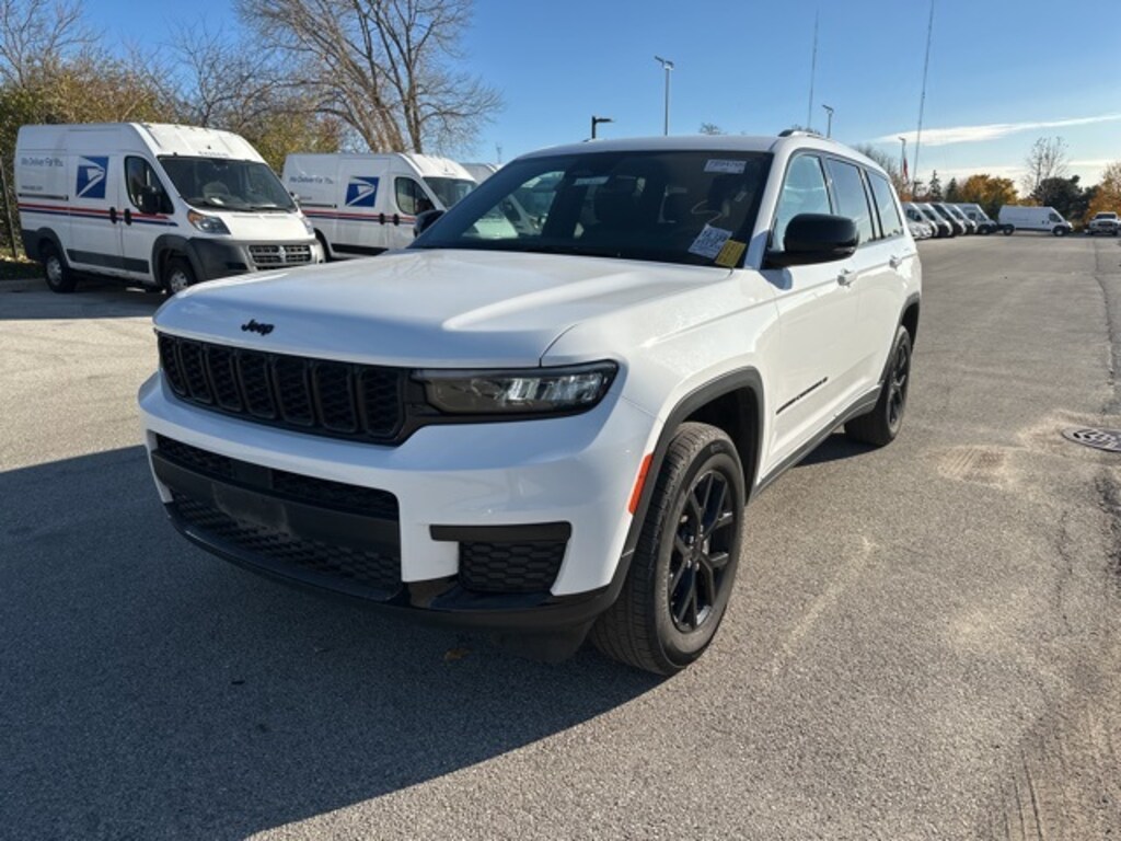 Used 2024 Jeep Grand Cherokee L Altitude SUV