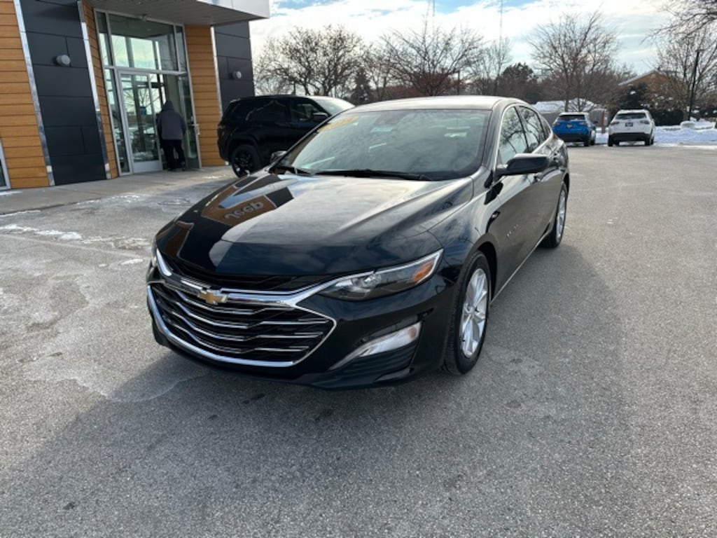 Used 2024 Chevrolet Malibu Sedan