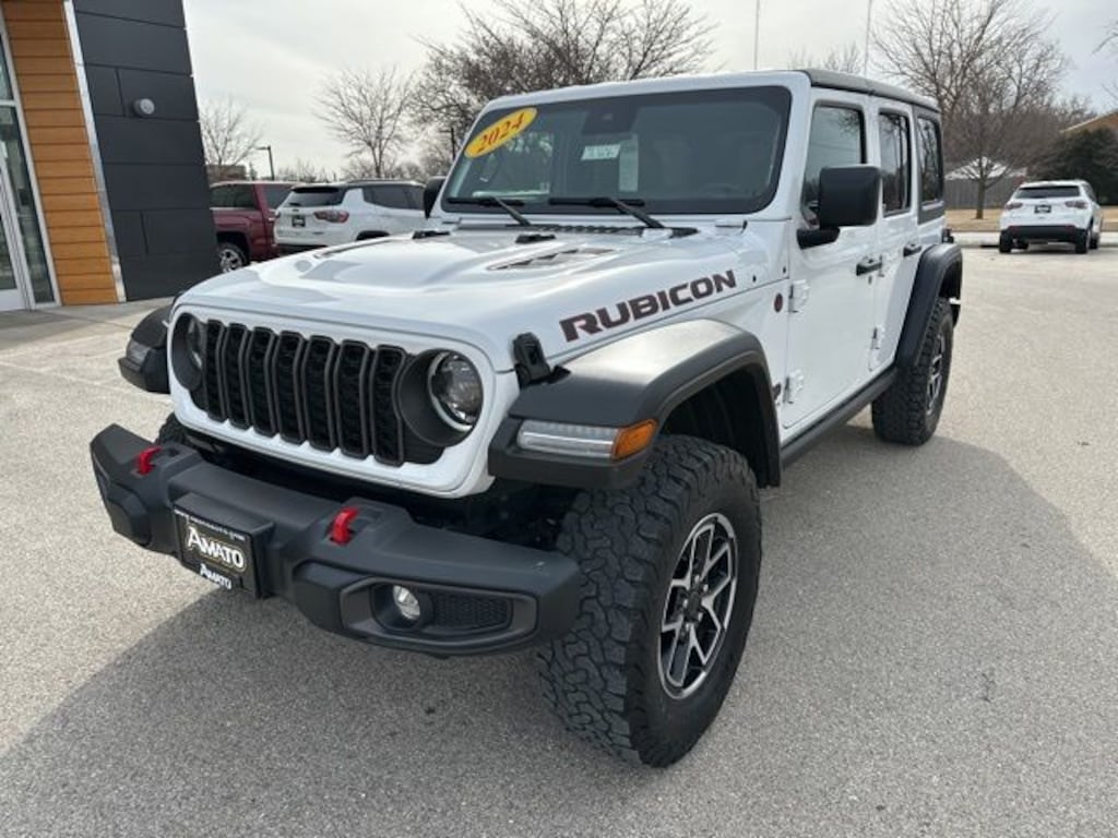 Used 2024 Jeep Wrangler Rubicon SUV