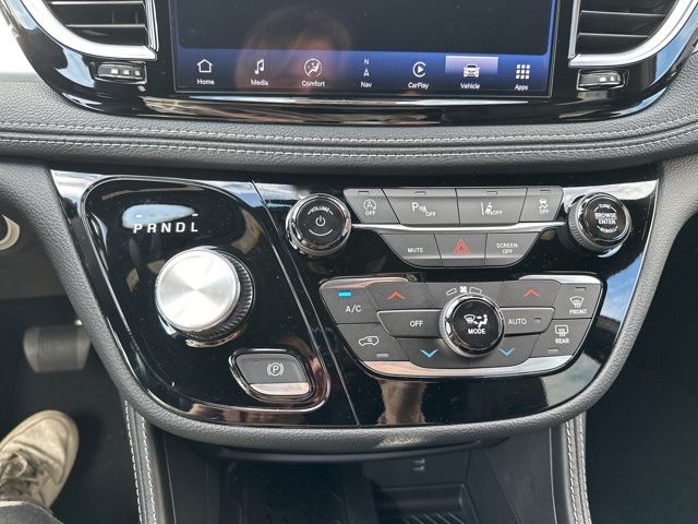 2026 Chrysler Pacifica Limited - Photo 32