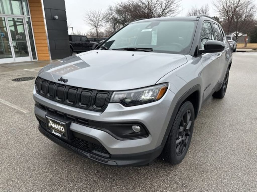 Used 2022 Jeep Compass Altitude SUV