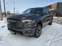 2026 Ram 1500 LARAMIE CREW CAB 4X4 5'7 BOX Pickup