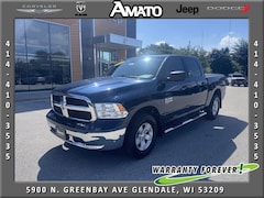 2021 Ram 1500 Classic SLT Truck