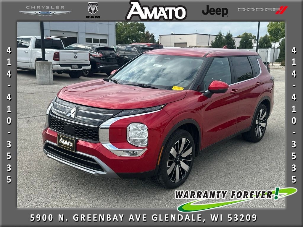 Used 2025 Mitsubishi Outlander SE SUV