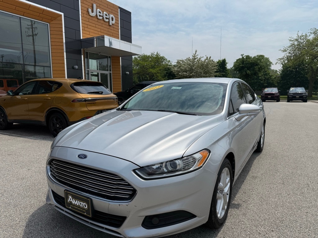Used 2013 Ford Fusion SE with VIN 3FA6P0H75DR123523 for sale in Milwaukee, WI