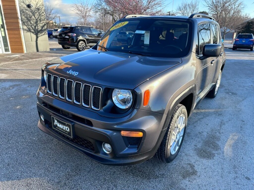 Used 2021 Jeep Renegade Latitude SUV