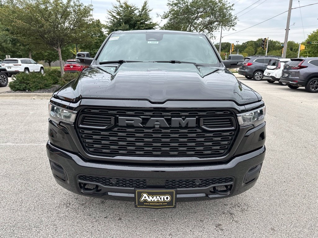 New 2027 Ram 1500 BIG HORN CREW CAB 4X4 5'7 BOX Pickup