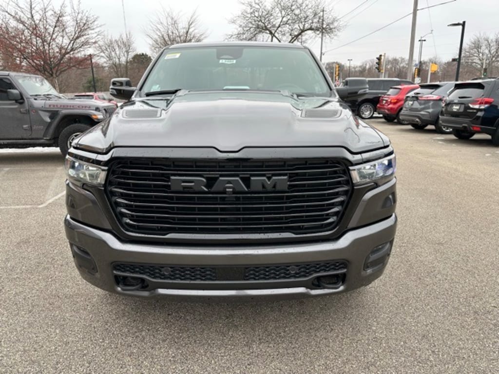 New 2026 Ram 1500 LARAMIE CREW CAB 4X4 5'7 BOX Pickup