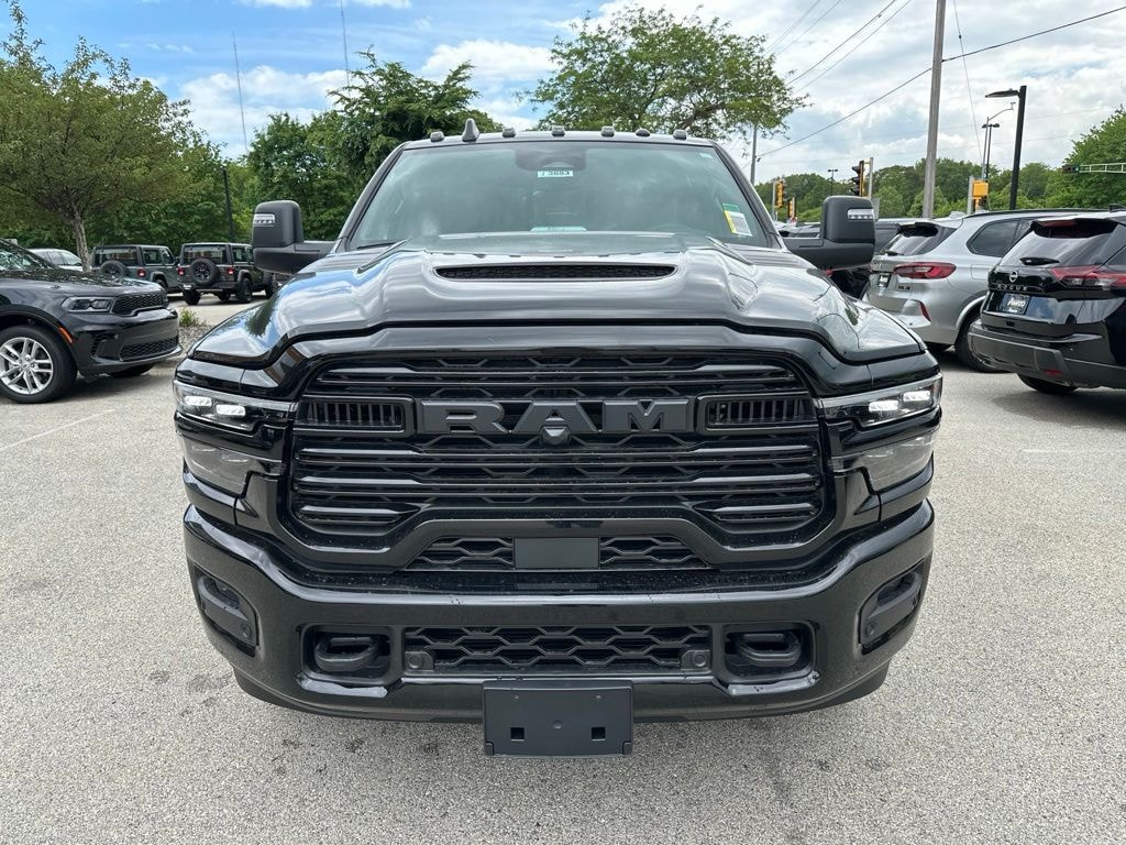 New 2026 Ram 3500 LARAMIE CREW CAB 4X4 8' BOX Pickup