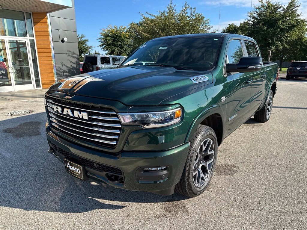 New 2027 Ram 1500 LARAMIE CREW CAB 4X4 5'7 BOX Pickup