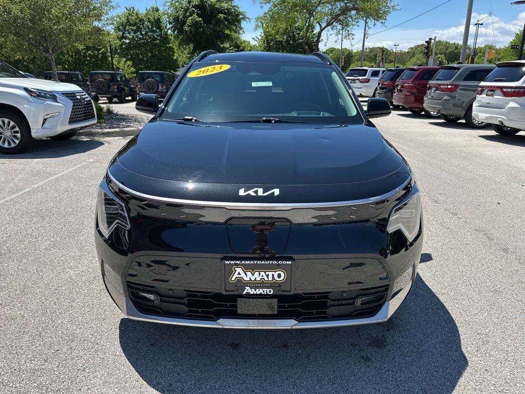 Used 2023 Kia Niro EV Wave SUV