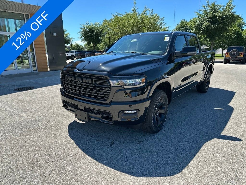 New 2026 Ram 1500 BIG HORN CREW CAB 4X4 5'7 BOX Pickup