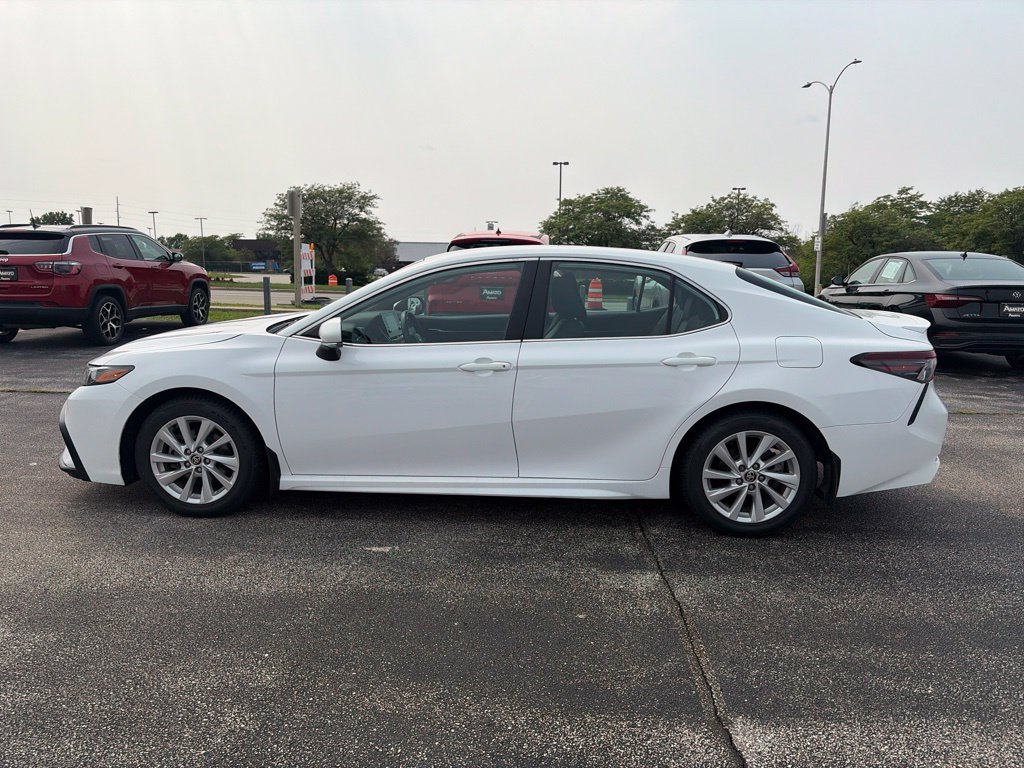 Used 2024 Toyota Camry SE Sedan