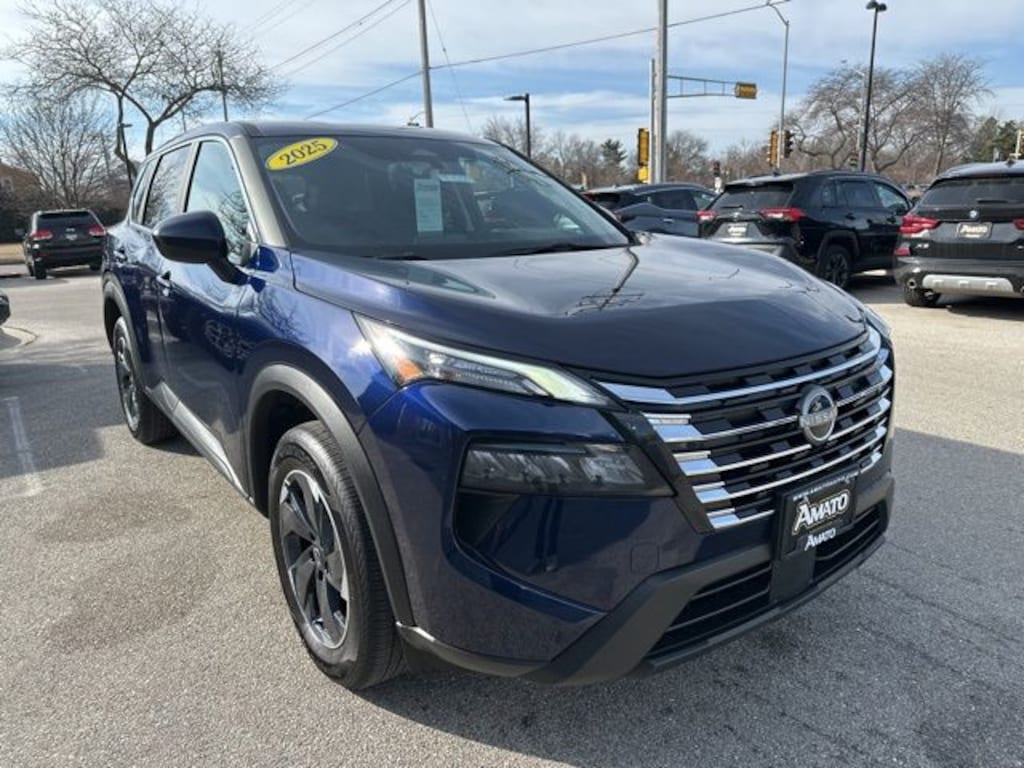 Used 2025 Nissan Rogue SV SUV