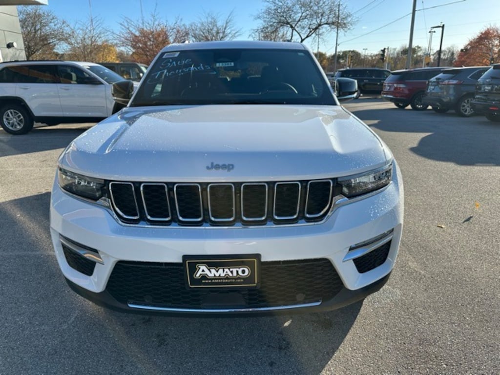 New 2025 Jeep Grand Cherokee LIMITED 4X4 Sport Utility