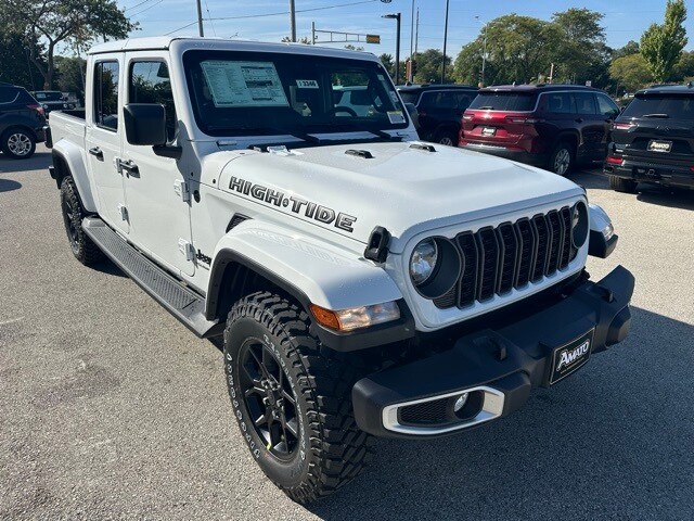 2025 Jeep Gladiator Sport photo 3