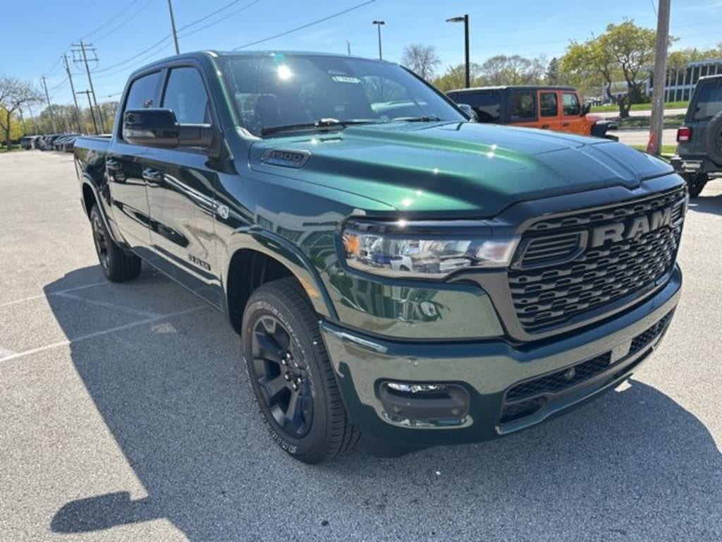 New 2026 Ram 1500 BIG HORN CREW CAB 4X4 5'7 BOX Pickup