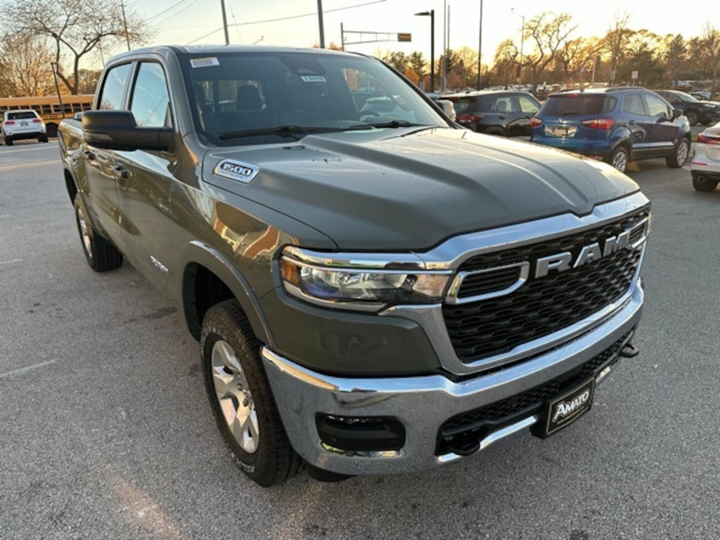 New 2026 Ram 1500 BIG HORN CREW CAB 4X4 5'7 BOX Pickup