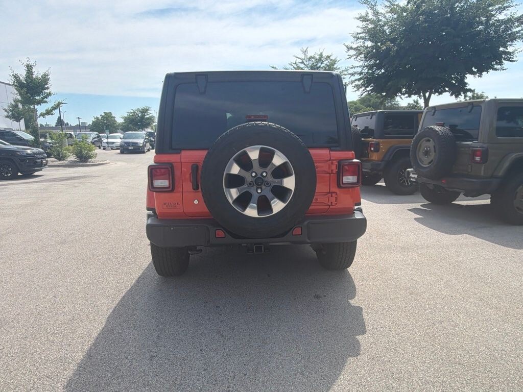 Used 2018 Jeep Wrangler Unlimited Sahara SUV