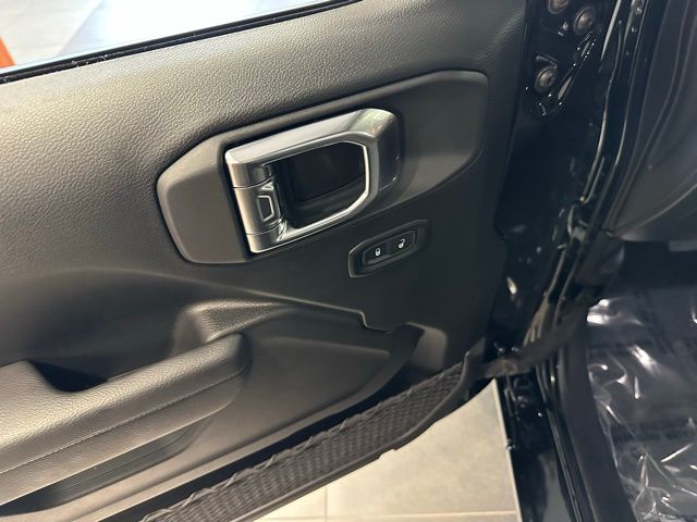 2026 Jeep Wrangler 2-Door Sport - Photo 14