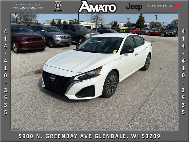 2025 Nissan Altima SV