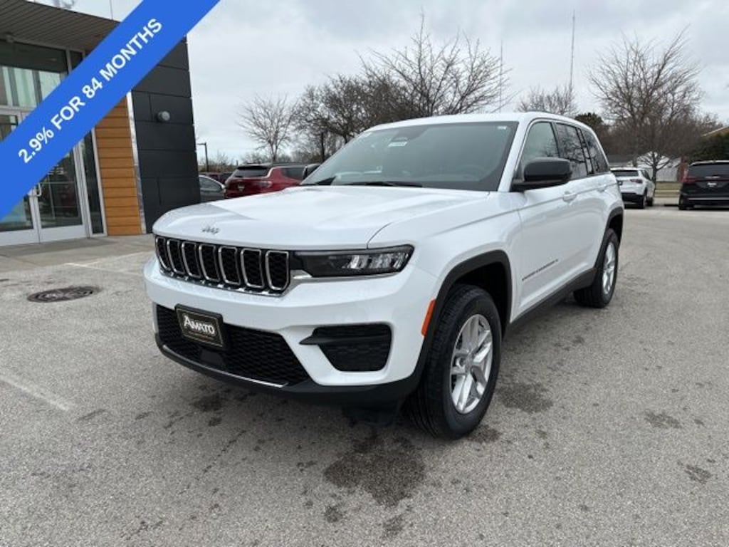 New 2026 Jeep Grand Cherokee LAREDO X 4X4 Sport Utility